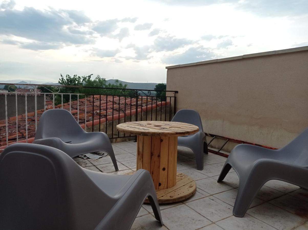 Maison De Charme Avec Patio Et Terrasse De Toit Estagel Esterno foto